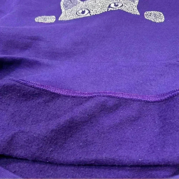 PEEKING CAT WOMEN'S MEOW WORD ART PURPLE CREWNECK SWEATSHIRT SIZE LARGE - Picture 6 of 7